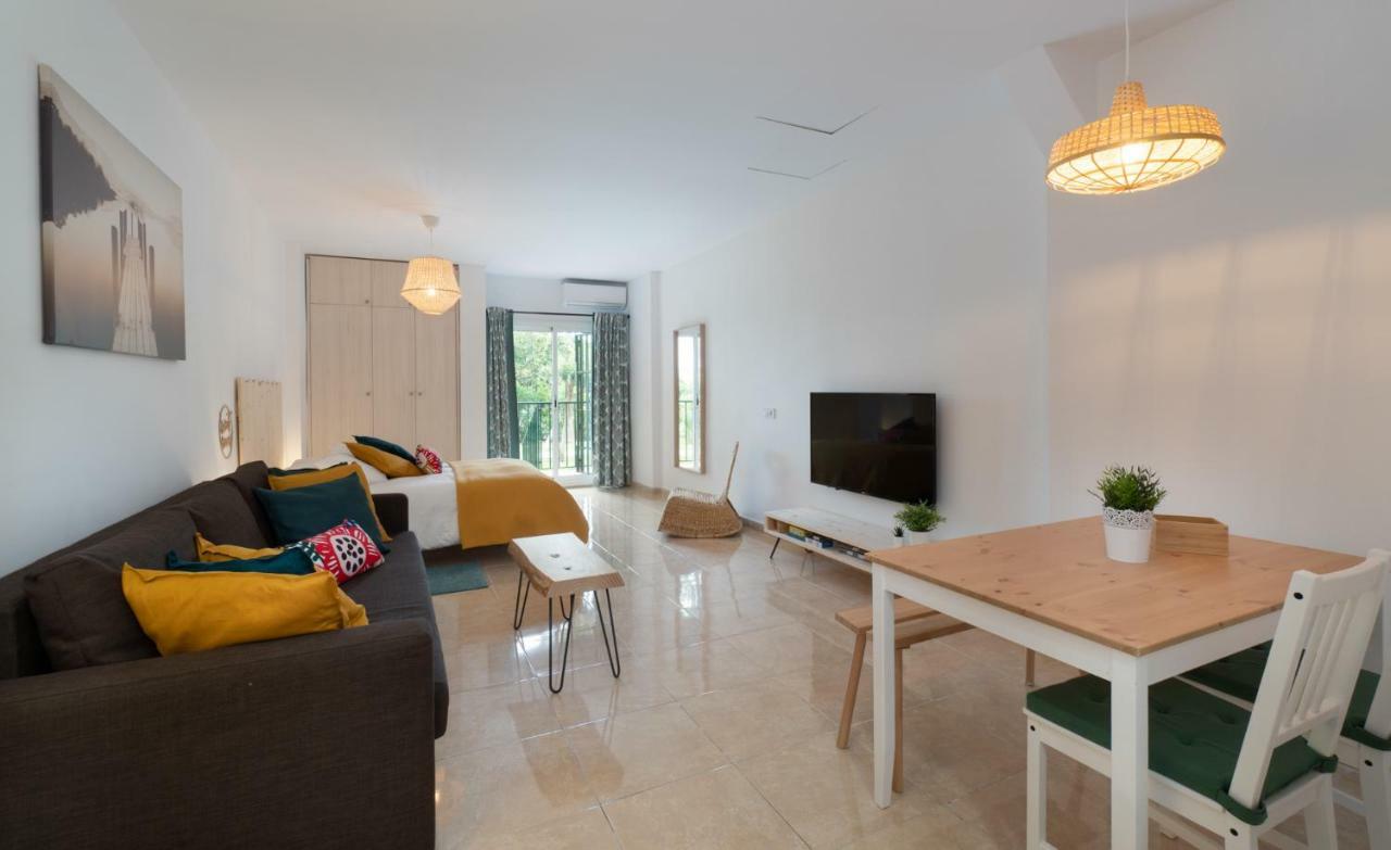 Minerva Suites By Kaarina Benalmádena Exteriér fotografie