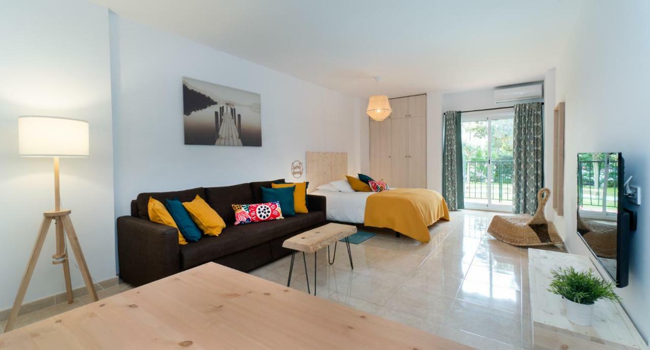 Minerva Suites By Kaarina Benalmádena Exteriér fotografie